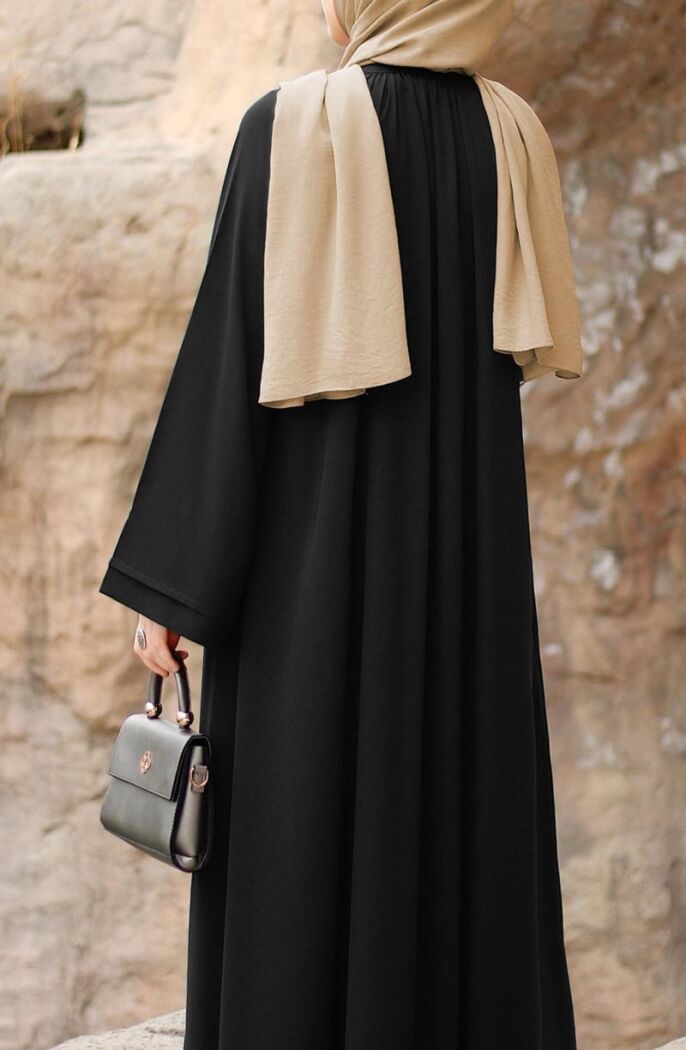 Basic Black Nida Abaya