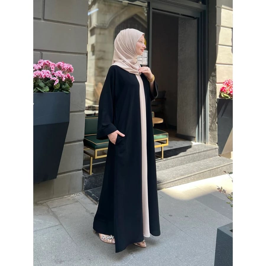 Shrug type abaya