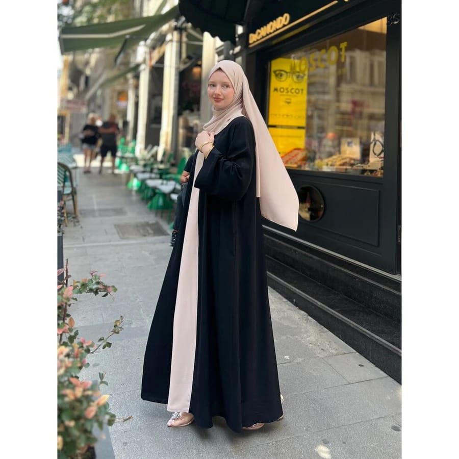 Shrug type abaya