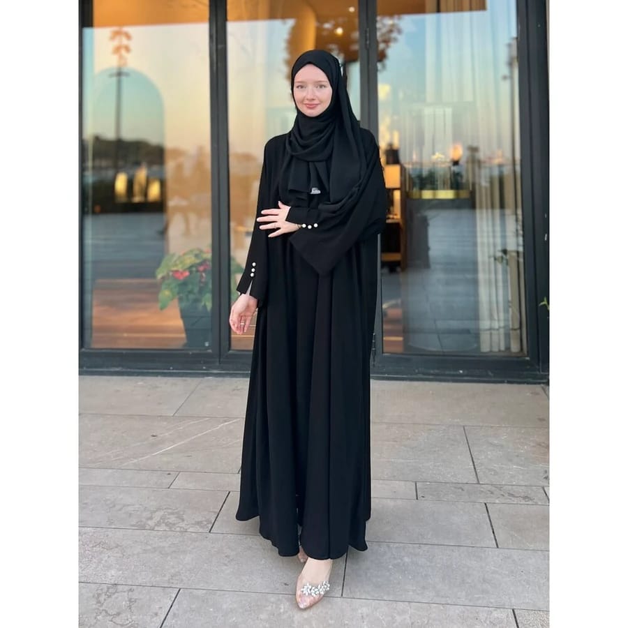 Black Pearls Abaya