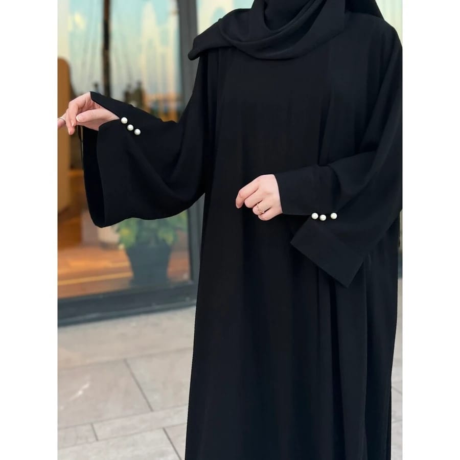 Black Pearls Abaya